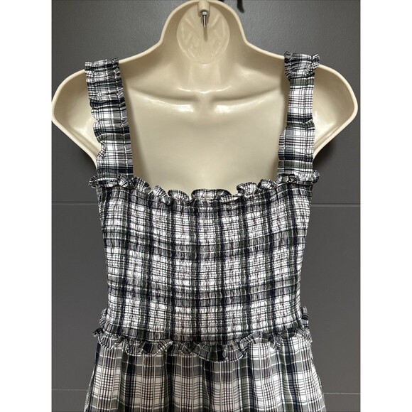 Veronica Beard Ziada Size Small Smocked Plaid Midi Dress Black White Tiered - Picture 8 of 12